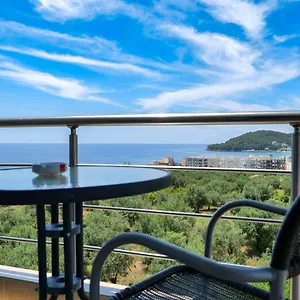 Nefelis Guest house